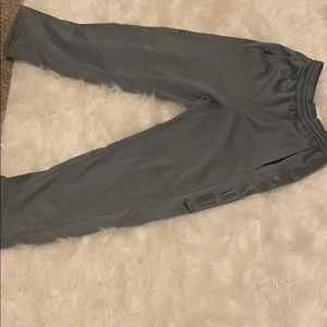 Kid boys Nike dry fit gray sweat pants